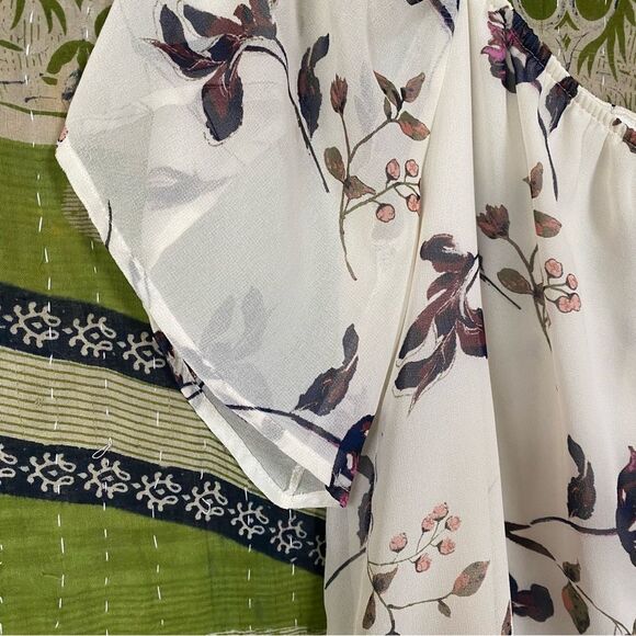 Astr the Label Floral Off-the-Shoulder Blouse Size Extra Small - Picture 3 of 16